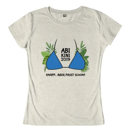 Grafisches Design eines blauen Bikini-Oberteils mit Text 'ABI KINI 2019' und 'KNAPP, ABER PASST SCHON!' flankiert von grünen Blättern.