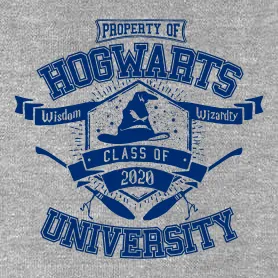 Ein komplett schwarzer Block ohne erkennbare Details oder Kontext.