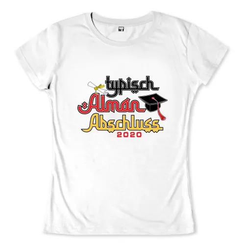 Grafik auf T-Shirt mit Text 'typisch Alman Abschluss 2020', Doktorhut und Silhouetten.