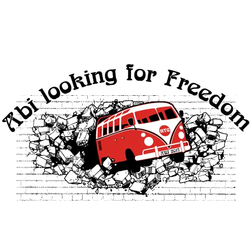 Roter Bus bricht durch eine weiße Mauer, umgeben von Scherben und der Aufschrift "Looking for Freedom".