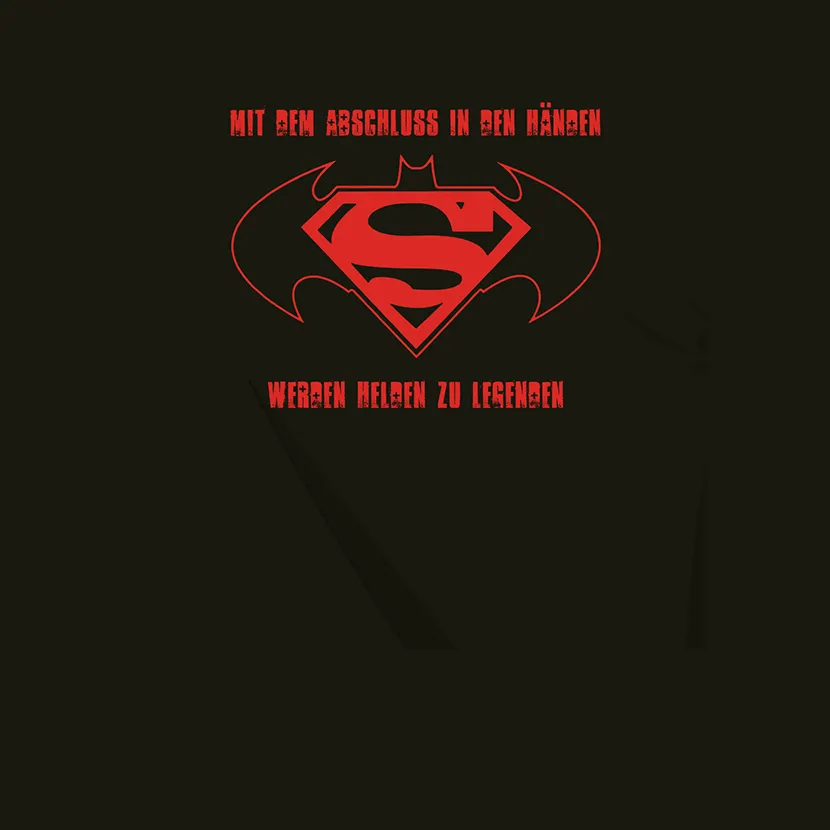 Mit dem Abschluss in den Händen werden Helden zu Legenden - Super Bat