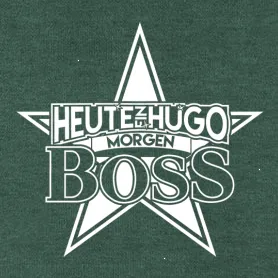 Schwarzes sternförmiges Logo mit den Worten "Heute Hugo Morgen Boss" in einem 3D-Effekt.