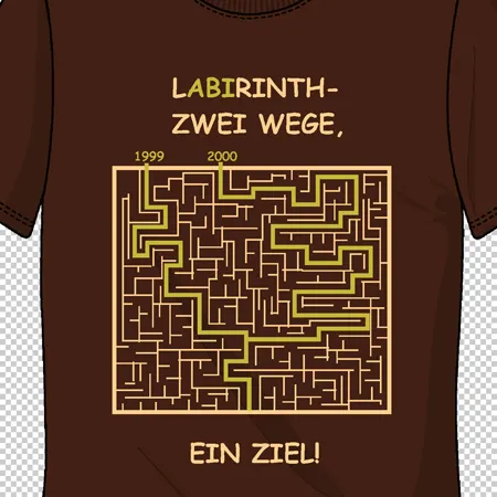 T-Shirt in Braun mit aufgedrucktem Labyrinth und der Aufschrift 'LABIRINTH-ZWEI WEGE, EIN ZIEL!'