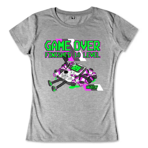 Illustration eines Roboters mit Game-Over-Bildschirm, der zehn Level abgeschlossen hat.