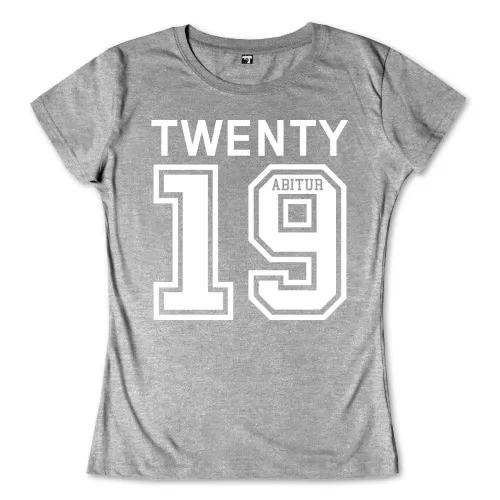 Vollständig schwarzer Bildschirm ohne sichtbare Details.