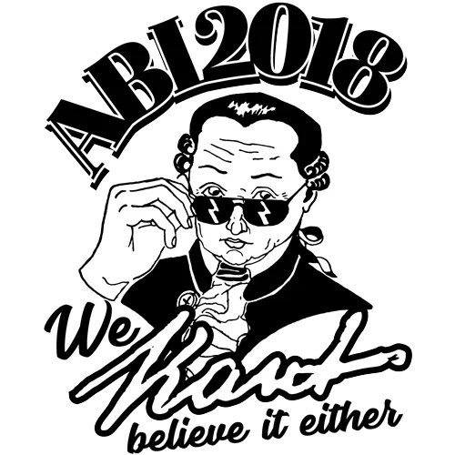 Graues T-Shirt mit dem Schriftzug "ABI 2018" und einer Karikatur, die Brille anpasst.