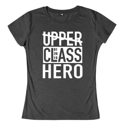 Ein vollständig schwarzes Quadrat ohne sichtbare Details.