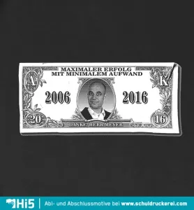 Ein komplett schwarzes Rechteck ohne sichtbare Details.