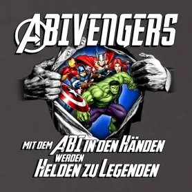 Comic-Stil Illustration von Superhelden und großen Händen, die ein Abitur-Zeugnis halten.