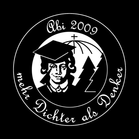 Logo mit Porträt einer Person in Absolventenkleidung, umgeben von Text und Symbolen auf schwarzem Hintergrund.