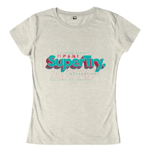 Logo mit den Wörtern "SuperTry Graduation" in verspieltem Stil auf rotem Hintergrund.