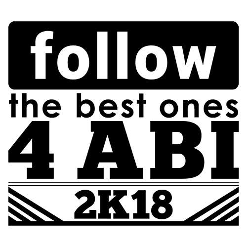 Ein vollständig schwarzes Quadrat ohne sichtbare Details oder Variationen.