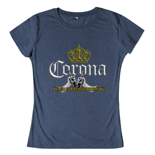 Zwei Hände halten Corona Bierflaschen, überlagert von 3D-Schriftzug "Corona" und Slogan "Bereit zur Schluckimpfung".