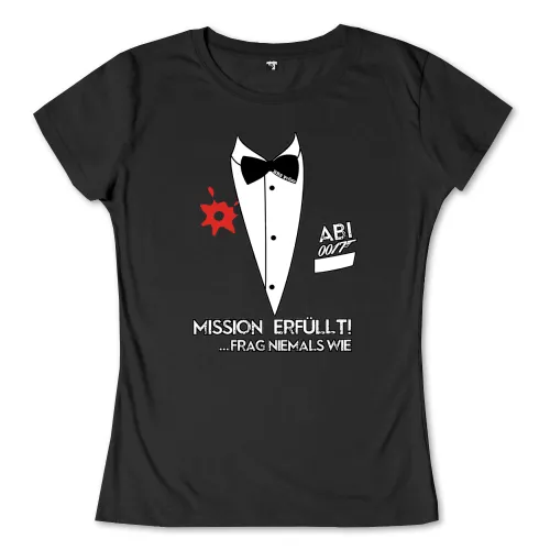 Schwarzes T-Shirt-Design mit weißem Smoking, rotem Farbspritzer, Text "ABI 007", "MISSION ERFÜLLT! ...FRAG NIEMALS WIE"