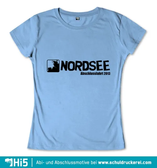 Blaues T-Shirt mit Aufdruck 'NORDSEE Abschlussfahrt 2013' und Silhouette der Nordsee.