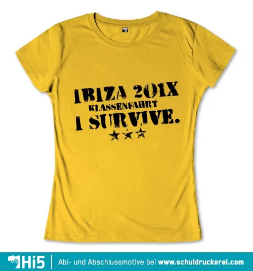 Gelbes T-Shirt mit Aufdruck "IBIZA 201X KLASSENFAHRT I SURVIVE" und drei Sternen unterhalb des Textes.